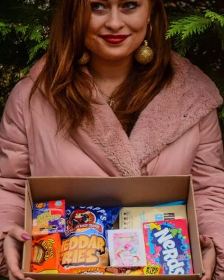 Pokud stále ještě nemáte vybraný ten správný dárek, tohle je jistota! 🌲 Mystery box je krabice plná chutných dobrot z...